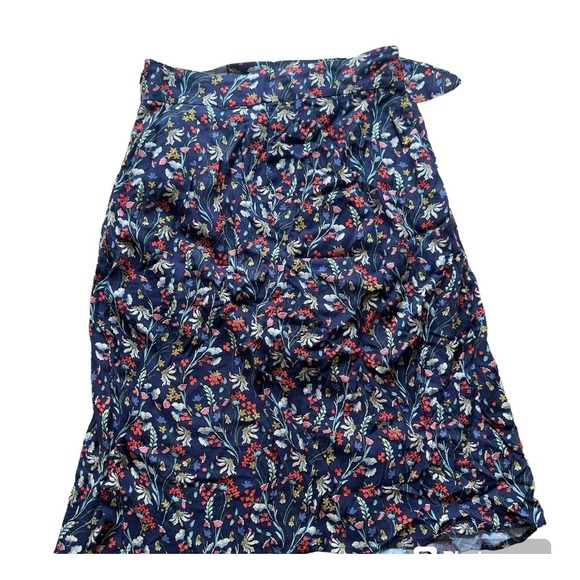 Zara Skort Skirt Short Front Knot Skirt Floral Knee Open Front Women's M Floral - Picture 3 of 11
